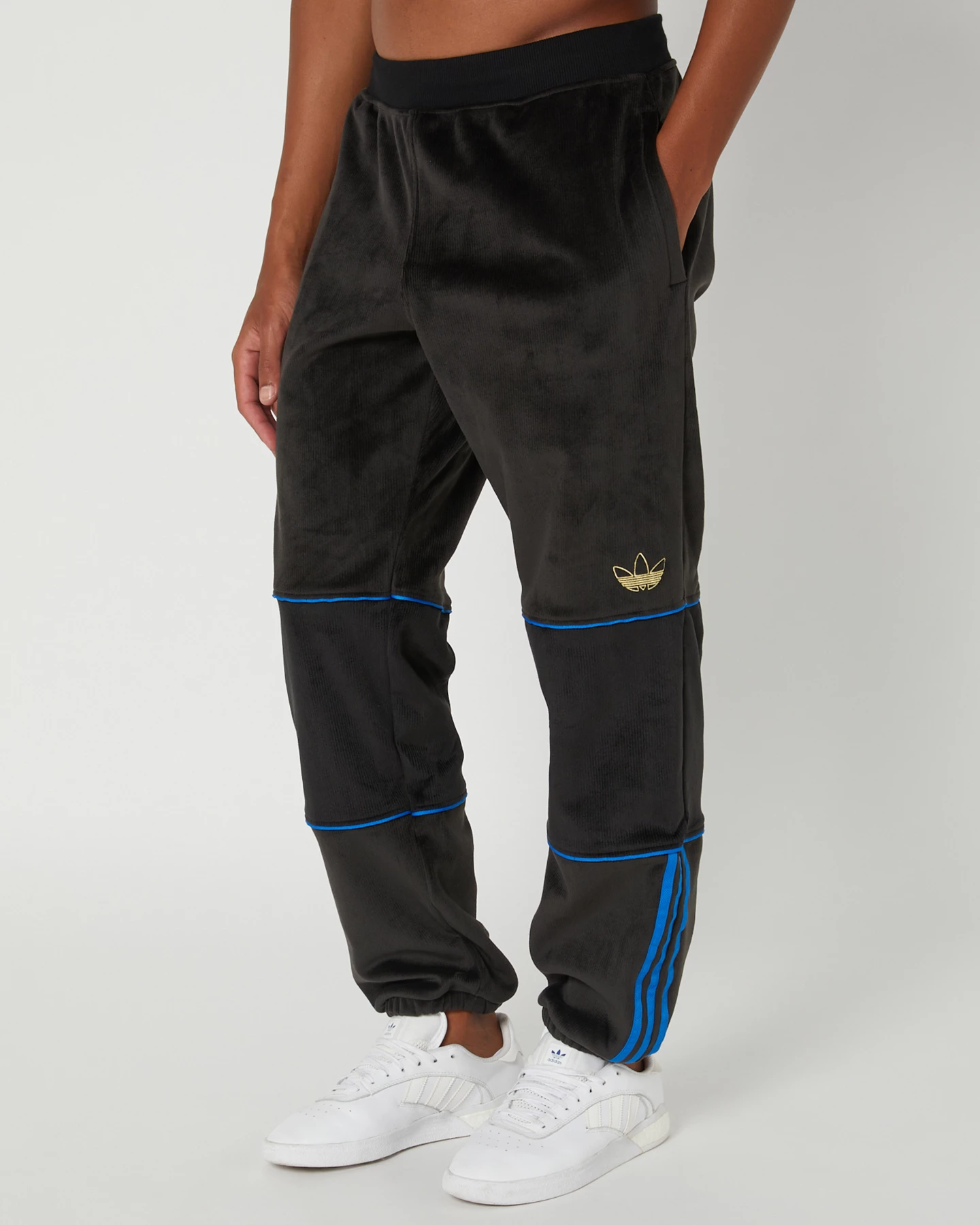 ADIDAS Tj Mens Velour Pant 2 ADIDAS Tj Mens Velour Pant - Image 2