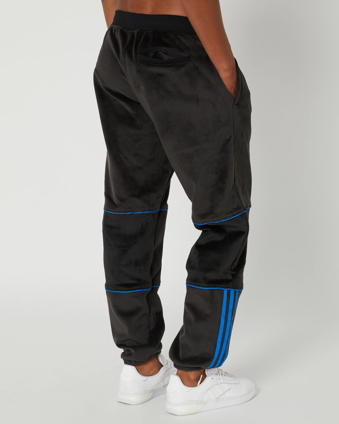 ADIDAS Tj Mens Velour Pant 4 ADIDAS Tj Mens Velour Pant - Image 4