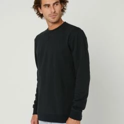 Alternative view of Oakley Relax Mens Crew