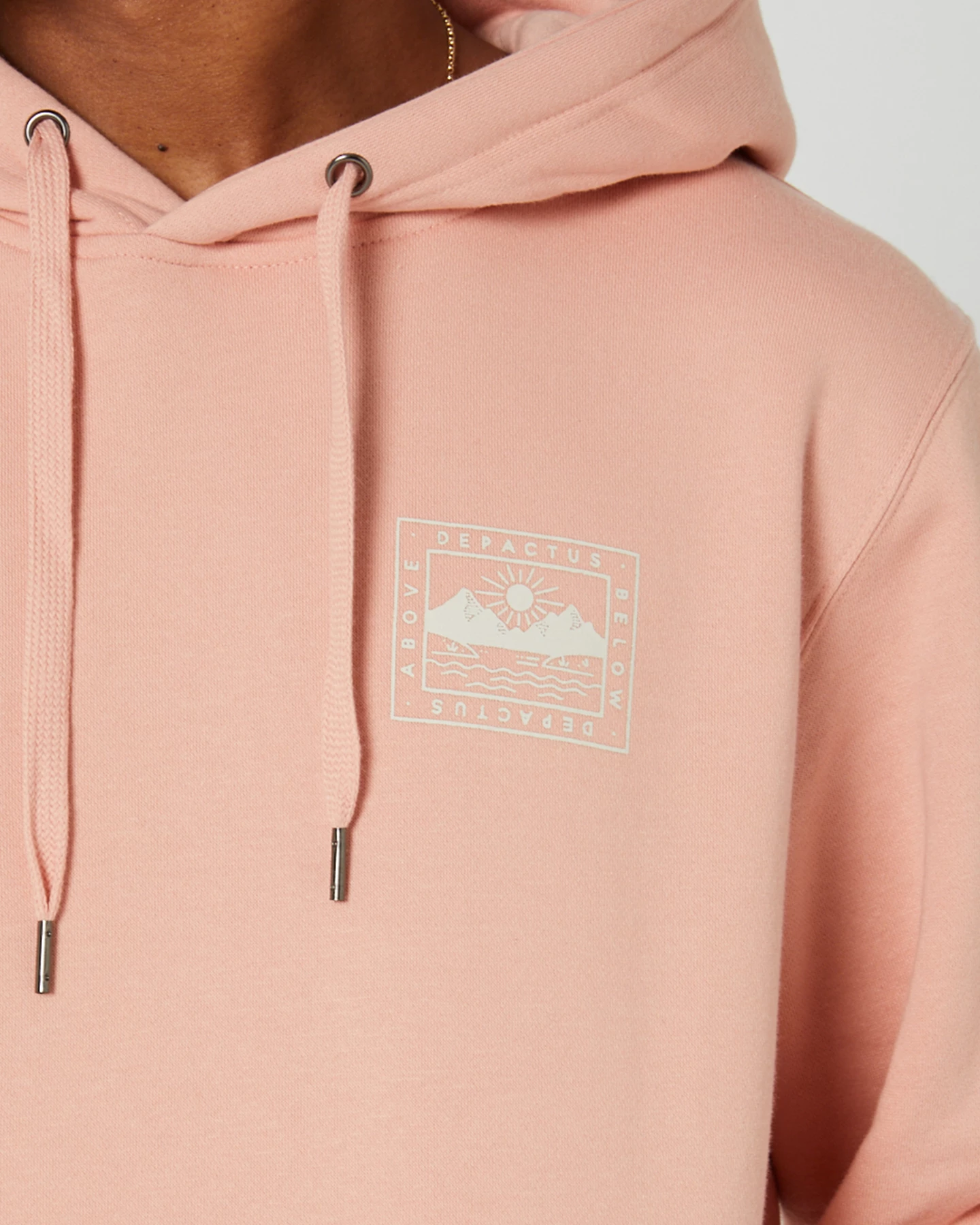 DEPACTUS Legacy Hood 4 DEPACTUS Legacy Hood - Image 4