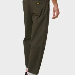 DEPACTUS Danny Chino Pant 8 DEPACTUS Danny Chino Pant -RVCA shop DARK OLIVE MENS CLOTHING DEPACTUS PANTS D5204191DKOLV 4