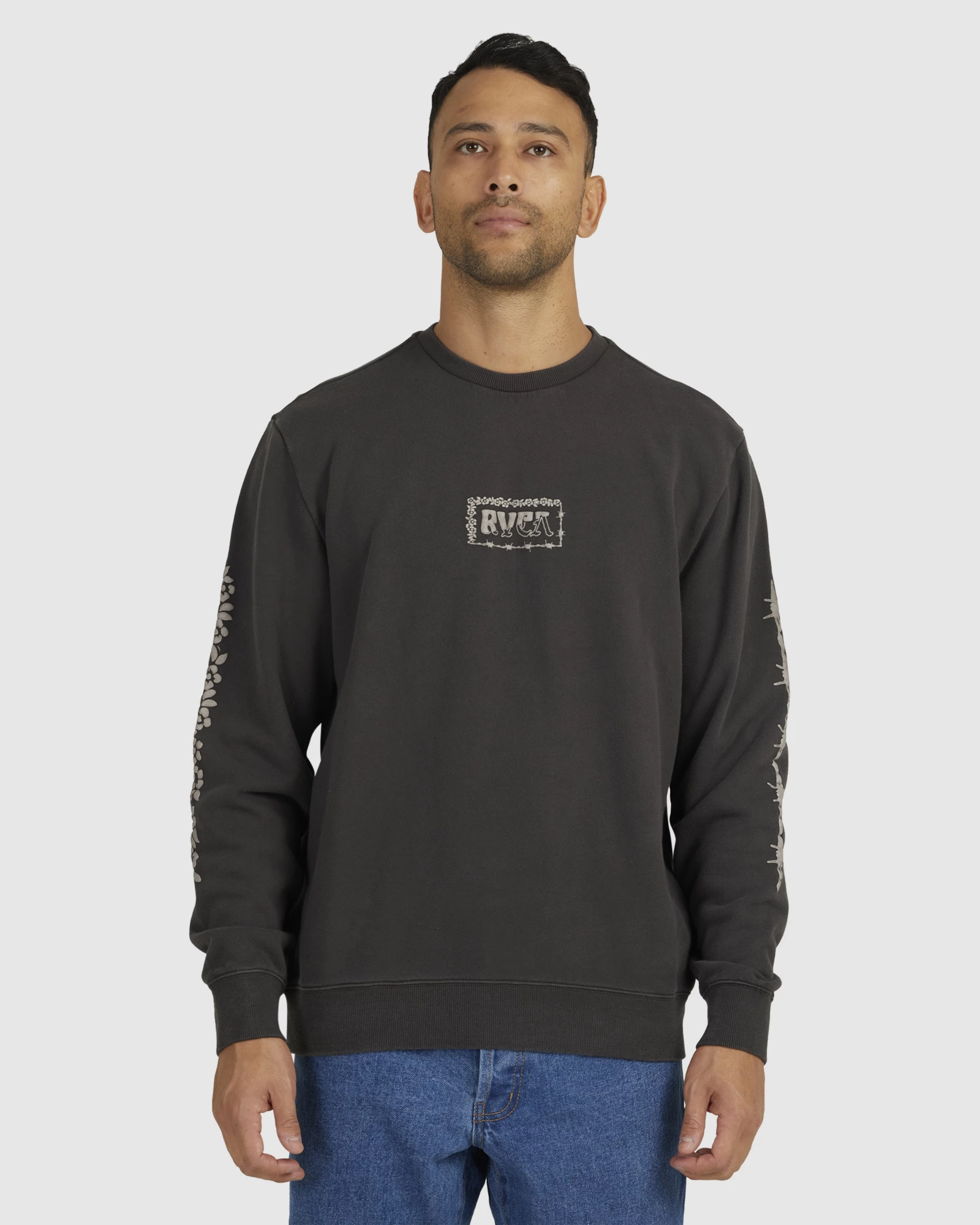 RVCA Pretty Sharp Crew 1 RVCA Pretty Sharp Crew