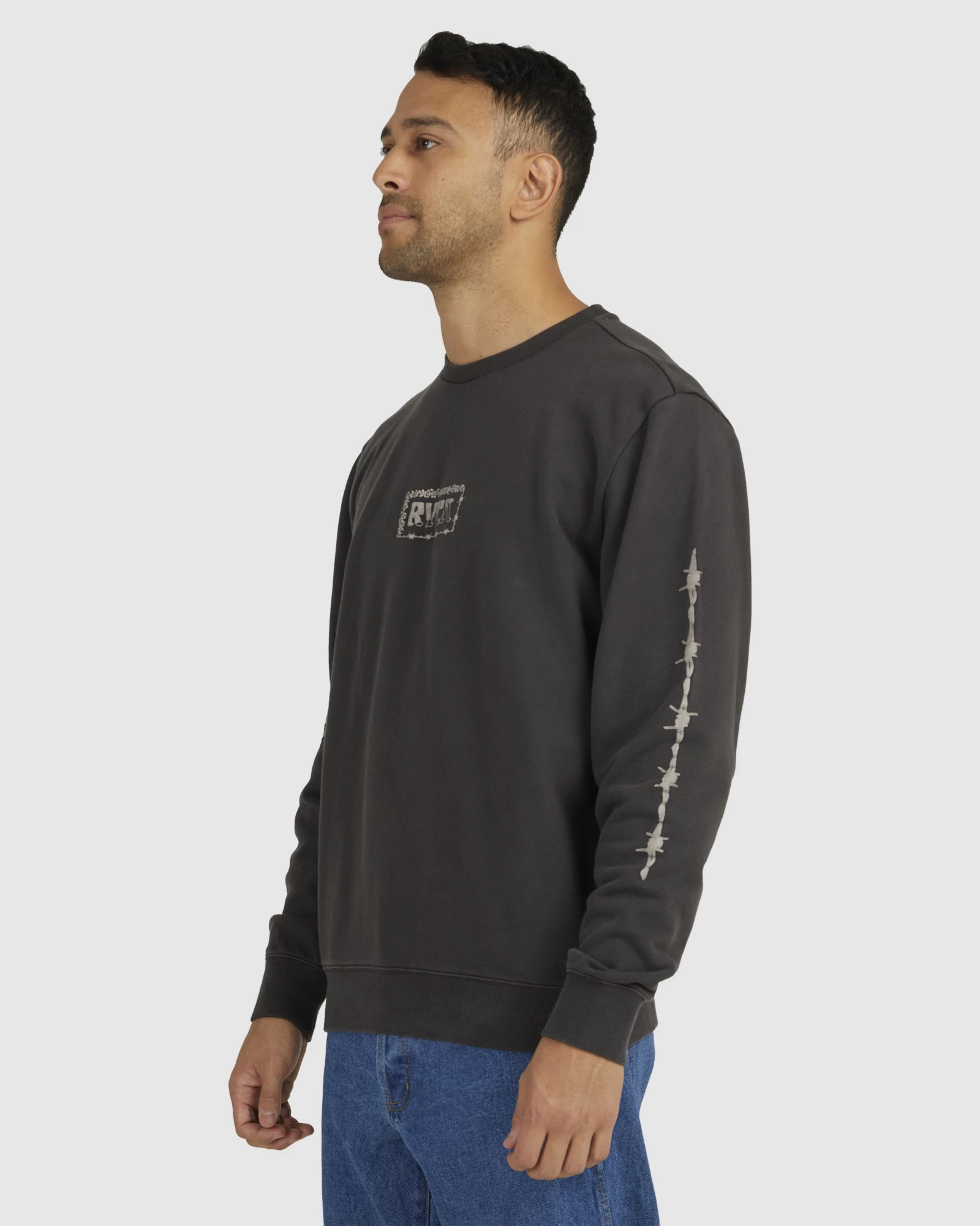 RVCA Pretty Sharp Crew 2 RVCA Pretty Sharp Crew - Image 2